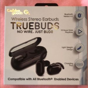 NWOT Wireless Stereo Earbuds